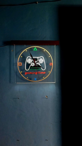 jam dinding akrilik LED motif gaming playstation + free batere