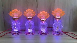 Cặp đèn bàn thờ hoa sen lưu ly thân pha lê đổi màu cao 18cm