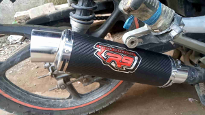KNALPOT RACING R9 UNTUK JENIS MOTOR GIGI SUPRA KARISMA DLL