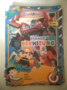 Buku Mewarnai Sambil Belajari Gambar Karakter 21x28 cm