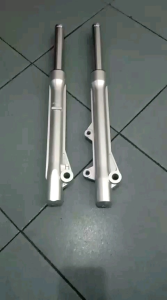 SHOCK DEPAN KOMPLIT/AS SHOCK + TABUNG KOMPLIT KHARISMA PNP SUPRA 125