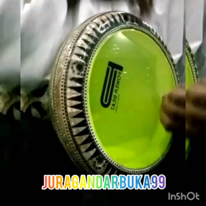 DARBUKA 8INC MOTIF FREE TAS KUNCI L