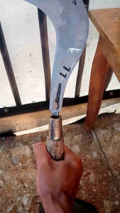 arit pengaritan baja isen cap mata selap lapis tiga