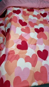 Bedcover set Motif Love Ukuran 180×200×20 King Size Lembut Anti luntur Lengkap Sprey Bantal Guling Gratis tas Mika Bahan Adem Selimut Tebal Premium Quality