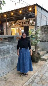Inara Rok Mayung Jeans A-Line Tebal Nyaman