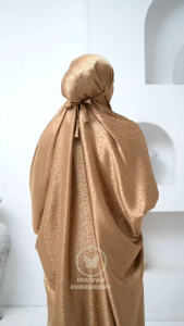 Mukena Terusan Sutra Silk Jaguard Mukenah Lajuran Traveling