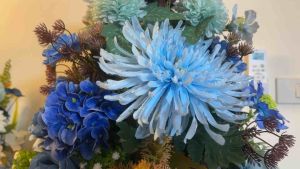 ดอกไม้ประดิษฐ์ ดอกไม้สไตล์โมเดิร์นตกแต่งบ้าน (A010) แจกัน ดอกไม้ในโอกาสพิเศษ ดอกไม้ประดับ