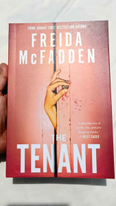 The Tenant by Freida McFadden (Paperback)