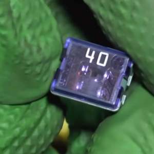 ฟิวส์ JCASE ฟิวส์รถยนต์โปรไฟล์แบบสูง (Tall Profile) ขนาดมาตรฐาน สำหรับรถยนต์ เรือ และรถบรรทุก