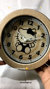 Jam Meja Kayu Bulat Motif Karakter 8889