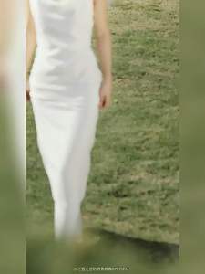 【ReadyStock】水之蔻防晒霜身体素颜霜喷雾 SPF50 Watercome Body Sunscreen Spray Body Whitening Cream Lotion Instant Whitening身体美白 水之蔻防晒喷雾