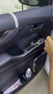 ผลิตภัณฑ์ฟื้นฟูพลาสติกดำ ขนาด 240ml