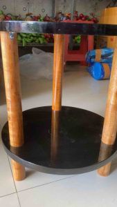 Meja Tamu & Meja Kopi Minimalis: Pilihan Ideal untuk Ruang Tamu Anda