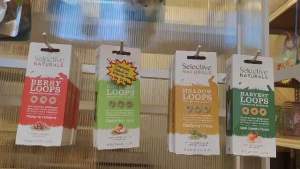 Supreme selective naturals snacks for small animals supreme