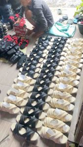 Sandal Wanita Silang Busa Terbaru