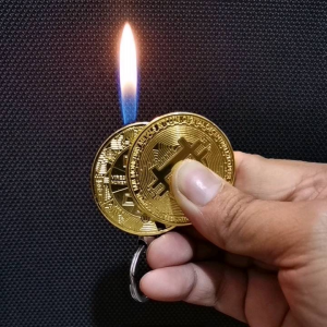 Korek Api Btc Bitcoin: Aksesoris Unik untuk Gantungan Kunci