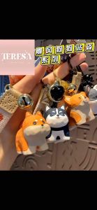 【TERESA】A107 Rantai Kunci Anjing Resin Gaya Ukiran Kayu | Resin Standing Posture Wood Carving Dog Keychain | 树脂站姿木雕狗狗钥匙扣
