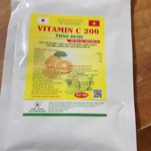 VITAMIN C200 THẢO DƯỢC CUNG CẤP VITAMIN NÂNG CAO SỨC ĐỀ KHÁNG GIẢI NHIỆT CHỐNG NÓNG KÍCH THÍCH THÈM ĂN CHO VẬT NUÔi
