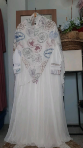 Kapal Pelayaran Putih: Kualitas Tinggi & Desain Modern