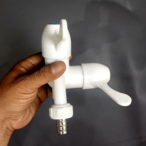 Kran Cabang Engkol Keran Double PVC Engkol