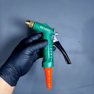 Semprotan Air Jumbo Kuningan / Hose Nozle