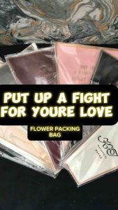 [1 PACK ISI 50 LEMBAR] PUT UP A FIGHT FOR WHAT YOU LOVE TULISAN GOLD LIST GOLD ROSE SLEEVE PLASTIK OPP CLEAR BACKGROUND WARNA PLASTIK SINGLE FLOWER ROSE BENING WRAPING PLASTIC KOREAN STYLE SIMPLE ELEGANT PLASTIK BUNGA LANGSUNG JADI BUNGA SATUAN