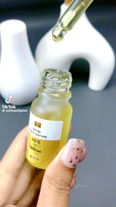 Skin care 1 set Sonik Viera ( day cream night cream Facial foam Serum vit c Toner) adalah produk perawatan wajah 1 Paket yang dapat membantu untuk mengurangi kulit kusammembantu mengurangi flek membantu mengatasi masalah jerawat membantu menghila