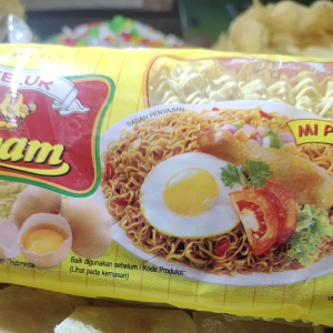 Mie Telor 3 Ayam (Gratis Royco Sacet 1pc)