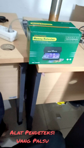 Money Detector alat pendeteksi uang palsu