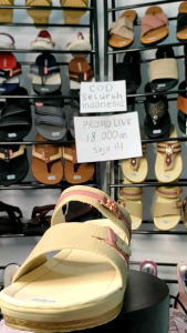 sandal perempuan selop wedges 5 cm kickers sandal wanita slip on sandal cewek wedges kickers