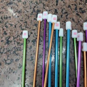 เข็มถักอัฟกัน ยาว 11 นิ้ว ด้ามอลูมิเนียม - ประกอบด้ามอลูมิเนียม คลิกที่วัน