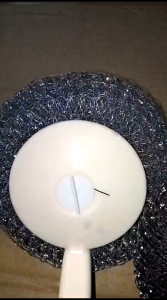 ASKP333 Sikat Panci Wajan Long Handle Serat Kawat Gagang Plastik