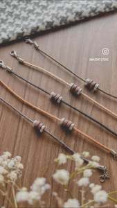 Vòng tay Yuto - vòng tay 4 nút gỗ mix charm