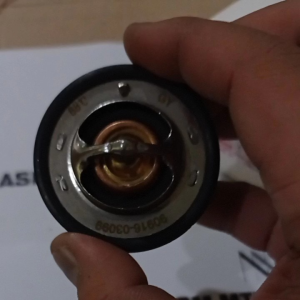 THERMOSTAT TERMOSTAT TOYOTA KIJANG 5K 7K DIESEL ORIGINAL