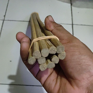 Stick/Bilah Bambu Diameter 7-8mm Isi 10 Pcs/Batang