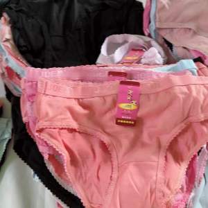 Celana dalam per3 bh size S- L