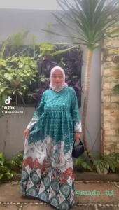 GAMIS BATIK ISLAMI KEKINIAN BATIK MOTIF MODERN