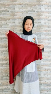 Jilbab Anak Mudah Digunakan & Nyaman
