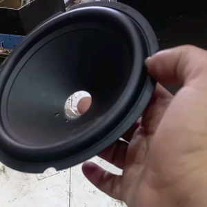 màn loa boss 1 tất 6