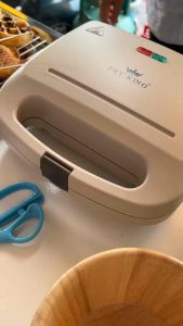 FRY KING FR-W01 เครื่องทำไทยากิ ขนมปลา ขนมญี่ปุ่น พิมพ์ Non-Stick ใช้ง่ายทำเองที่บ้าน