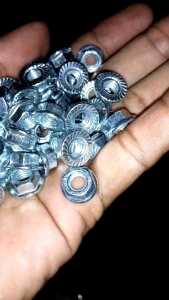 10 Pcs Suku Cadang Motor & Aksesoris Elektrikal