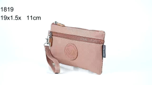 Dompet Wanita Longchart 1819: Desain Elegan & Fungsi Praktis