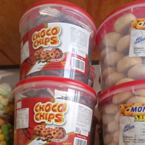 Kue Kacang / Monde susu / Chococips / kue saju kemasan toples / MURAH