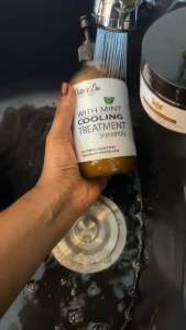 Mint Treatment Shampoo – 500ml | Clotee’sEra Beauty. perience the Ultimate Refresh & Revitalization Elevate your hair care routine with our ultra-refreshing Mint Treatment Shampoo.