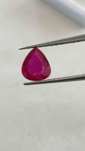 ทับทิมทรงหยดน้ำ 1.04 กะรัต ขนาด 6.9*6.0*2.8มม.