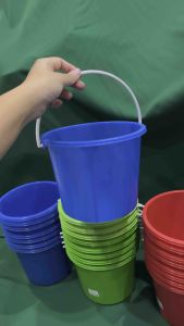 ถังหูหิ้วพลาสติก 1 แกลลอน ถังน้ำแข็ง ถังสงกรานต์ สีสันสดใส ราคาปลีก-ส่ง