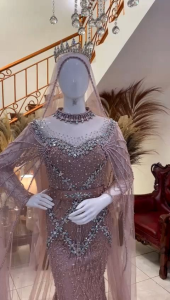 sepasang gaun pernikahan / gaun pengantin couple