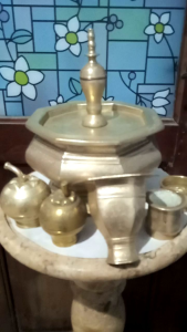 Pajangan Tepak Sirih Segi Delapan Full Ukiran Halus Bahan Kuningan Lama