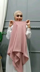 HIJAB INSTAN SEGETIGA BAHAN WOLY PREMIUM