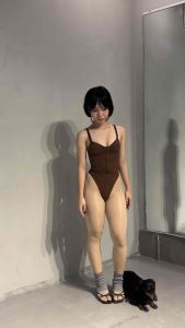 OVIV Hound Bodysuit | Women’s Sculpting Shapewear | Body-Shaping One-Piece with Sweetheart Neckline & Adjustable Straps